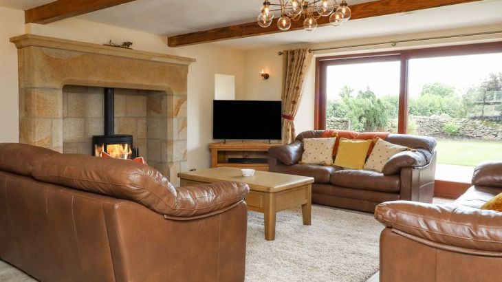 Orcaber Farmhouse - Photo 6