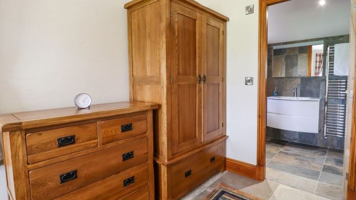 Orcaber Farmhouse - Photo 22