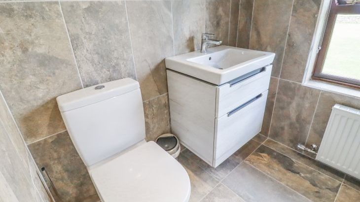 Orcaber Farmhouse - Photo 29