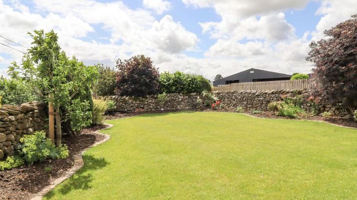 Orcaber Farmhouse - Photo 45