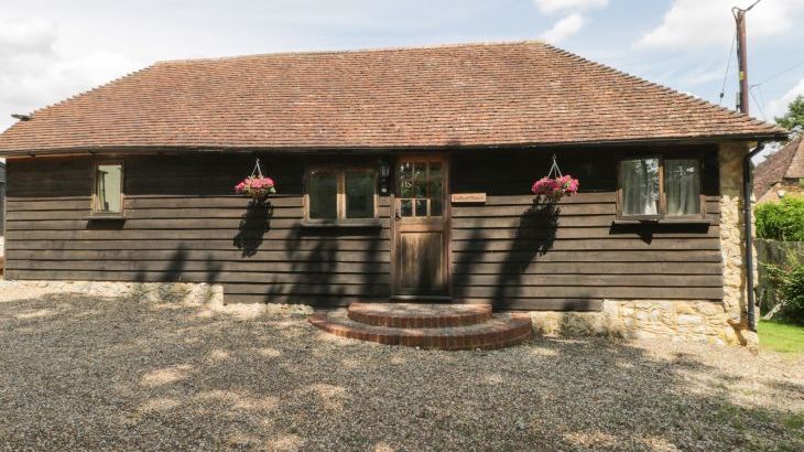 Bolton Barn - Photo 1