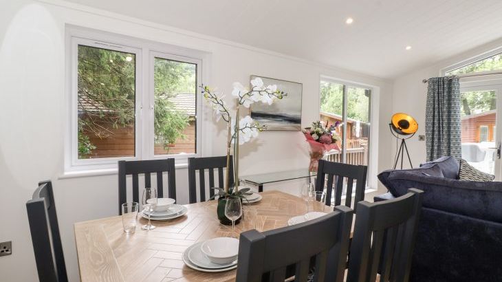 Unique Luxury Lodge - Photo 17