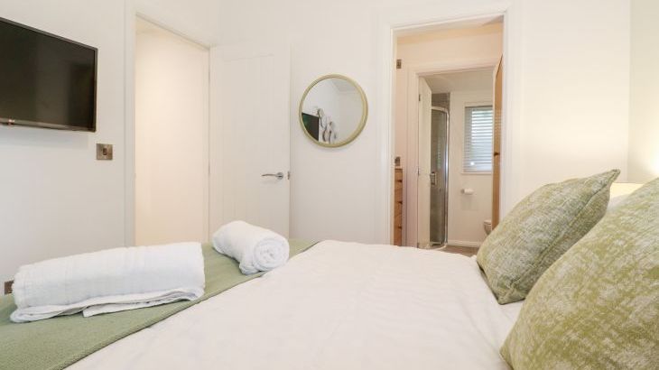 Unique Luxury Lodge - Photo 24