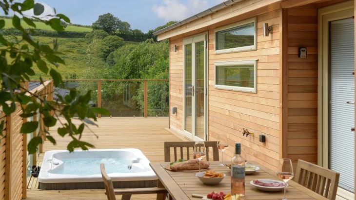 4 Valley View - Photo 1