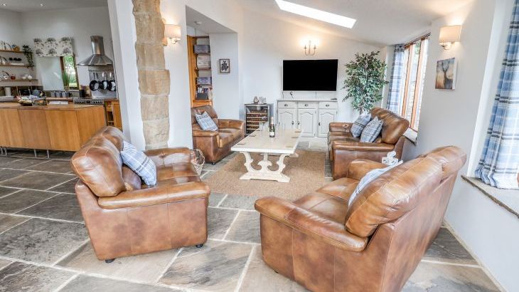 The Gatehouse - Photo 9