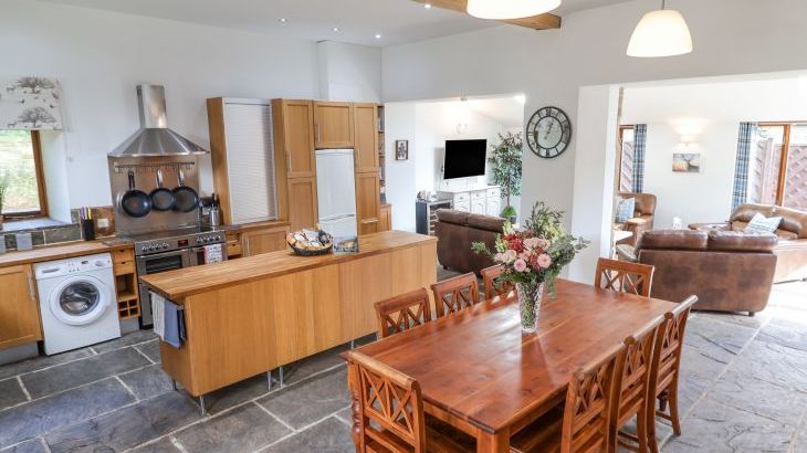 The Gatehouse - Photo 11