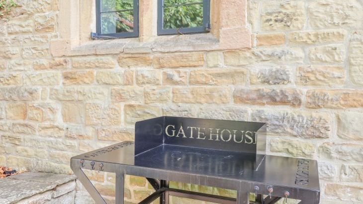 The Gatehouse - Photo 49