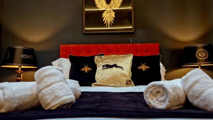 The Studio - Photo 23