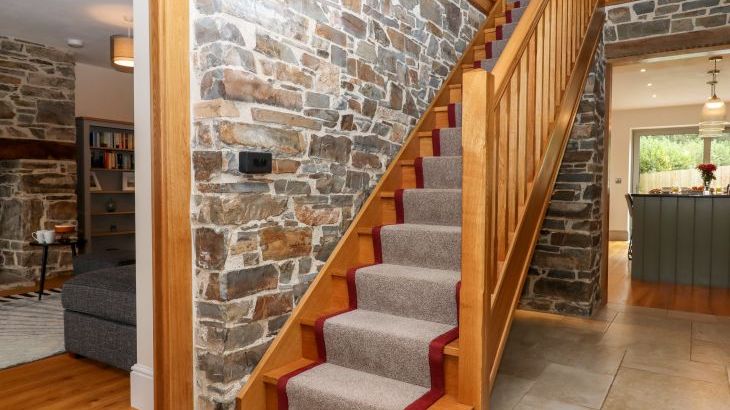 Knowle House - Photo 11