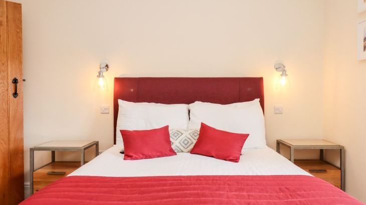 Knowle House - Photo 46