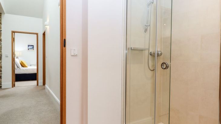 Knowle House - Photo 51