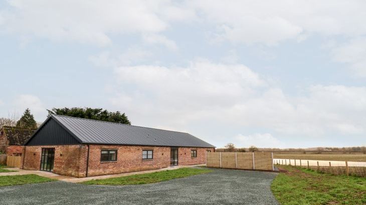 Grange Barn - Main Photo