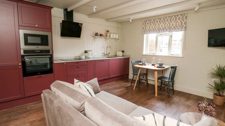 Llygad Y Dydd - Photo 3