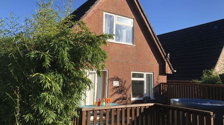 Dartmoor Valley Lodge 10 - Main Photo