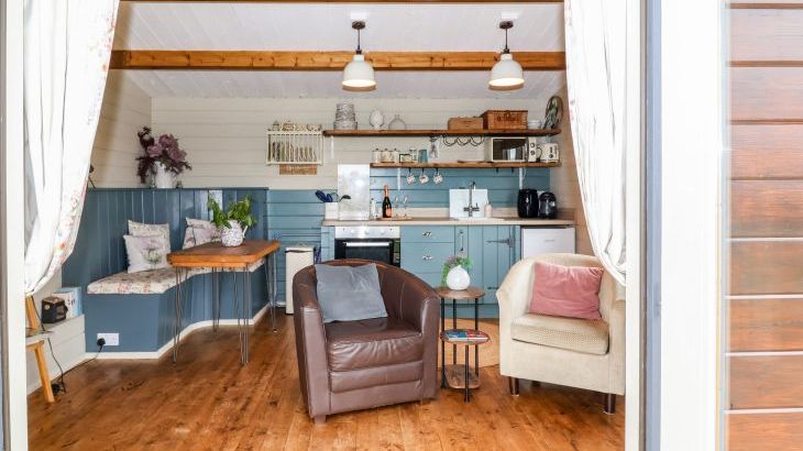 Westfield Lodge - Photo 3