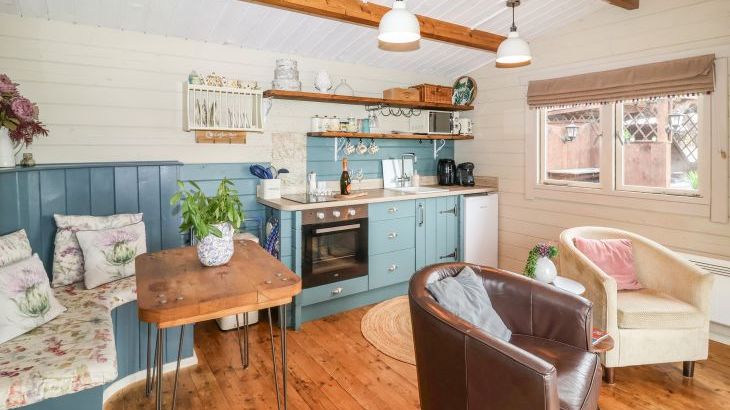 Westfield Lodge - Photo 5