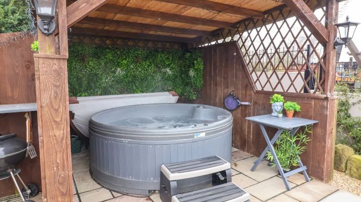 Westfield Lodge - Photo 11