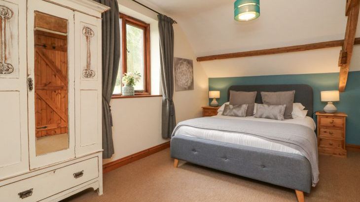 Apple Barn - Photo 29