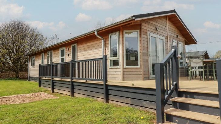 4 Meadow Retreat - Photo 1