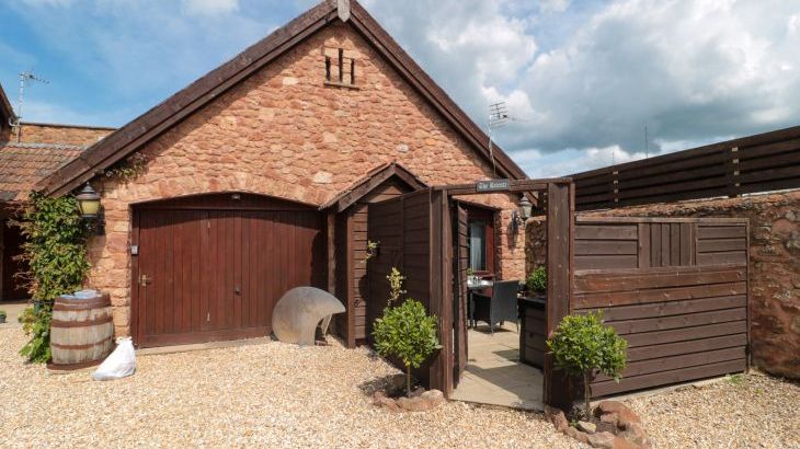 The Retreat - Main Photo