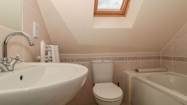 The Retreat - Photo 13