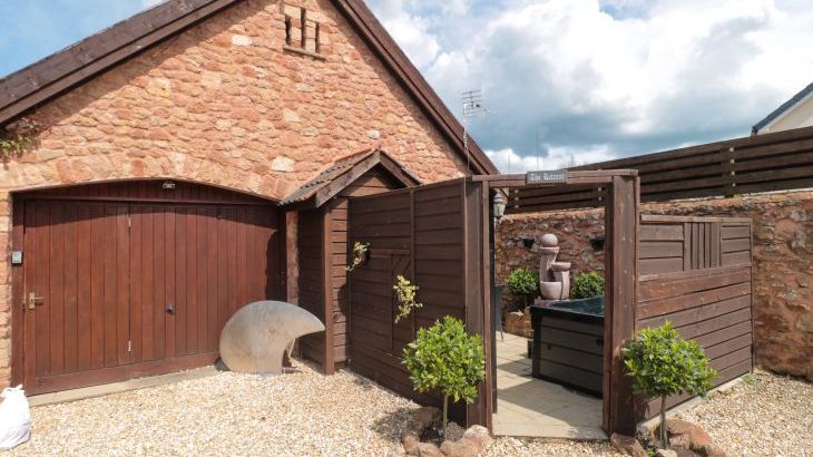 The Retreat - Photo 18