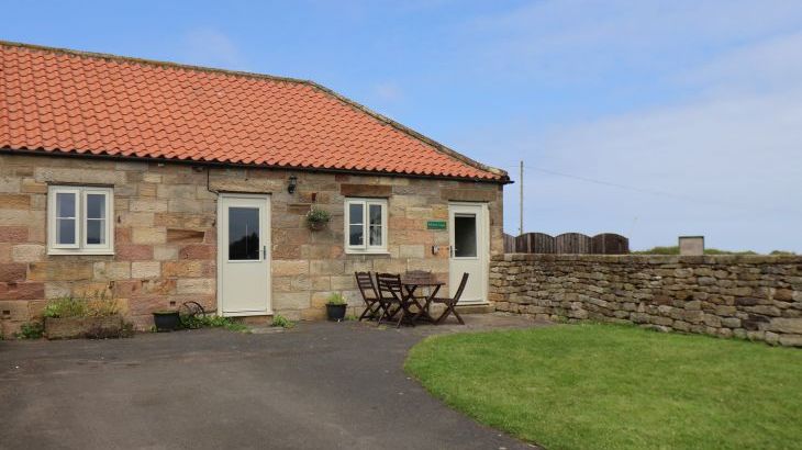 Broadings Cottage at Broadings Farm - Main Photo