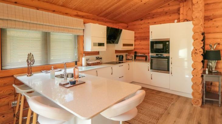 Wainstones Lodge 2 - Photo 5