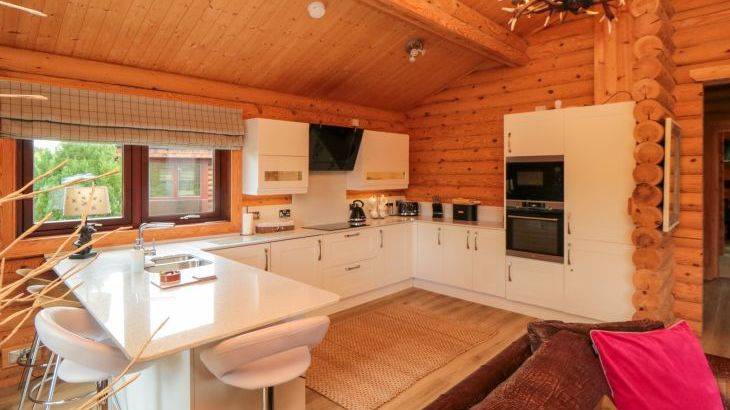 Baysdale Lodge 5 - Photo 3