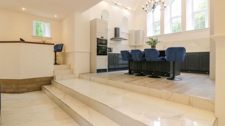 The Vestry - Photo 44