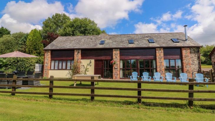 Apple Barn - Photo 40