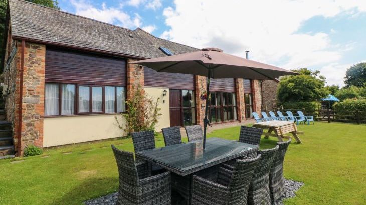 Apple Barn - Photo 44