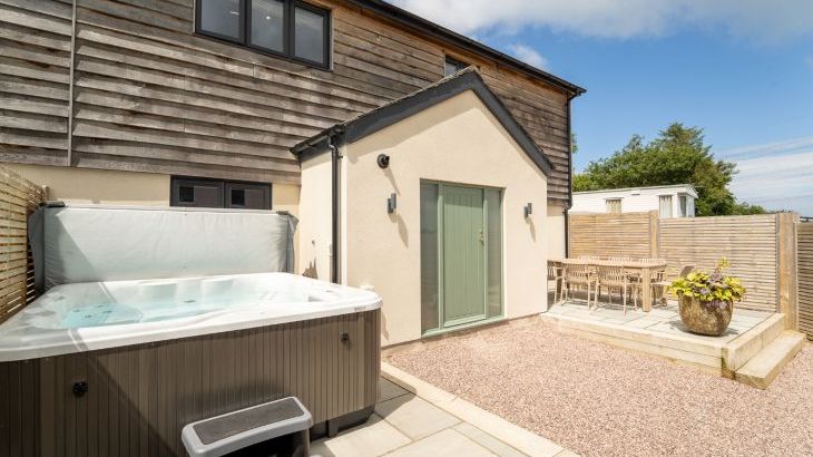 Farmyard House - Photo 24