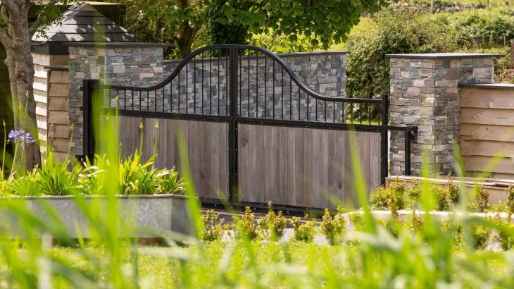 Farmyard House - Photo 30