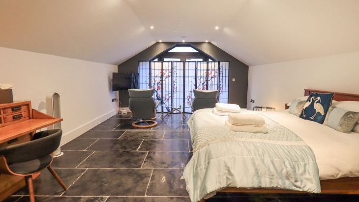 The Boat House at Louper Weir - Photo 6