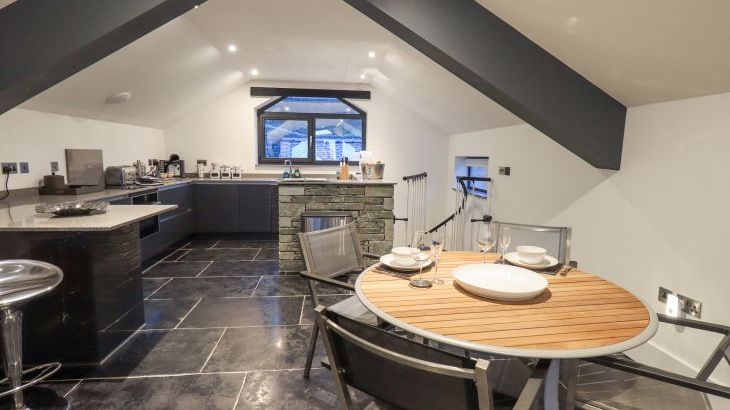 The Boat House at Louper Weir - Photo 7