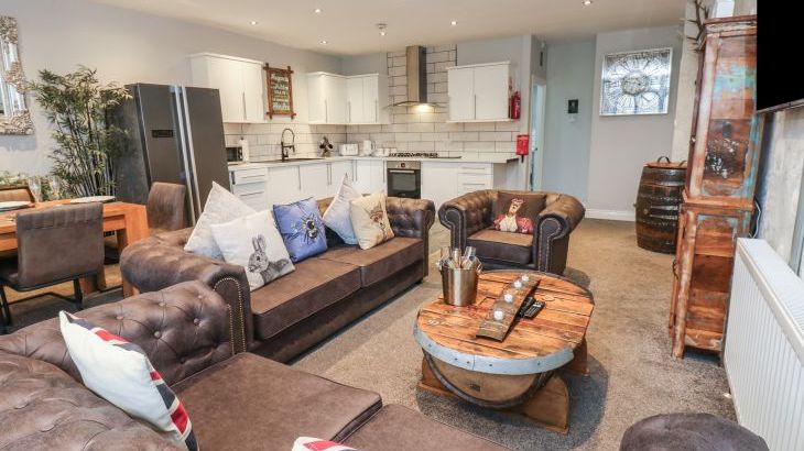 Knights Corner Stanhope Castle - Photo 3