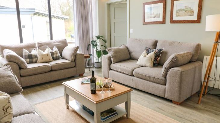 Restharrow Lodge - Photo 5