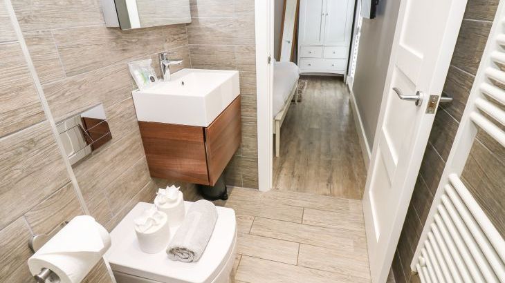 Restharrow Lodge - Photo 25