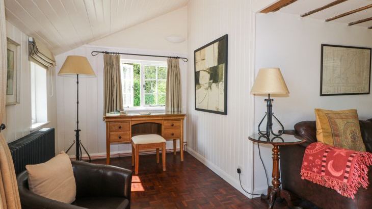 Gun Hill Cottage - Photo 3