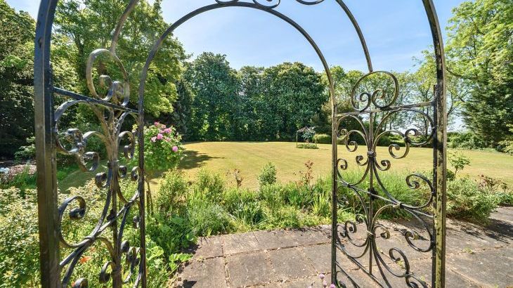 Bedingfield House, nr Debenham - Photo 72