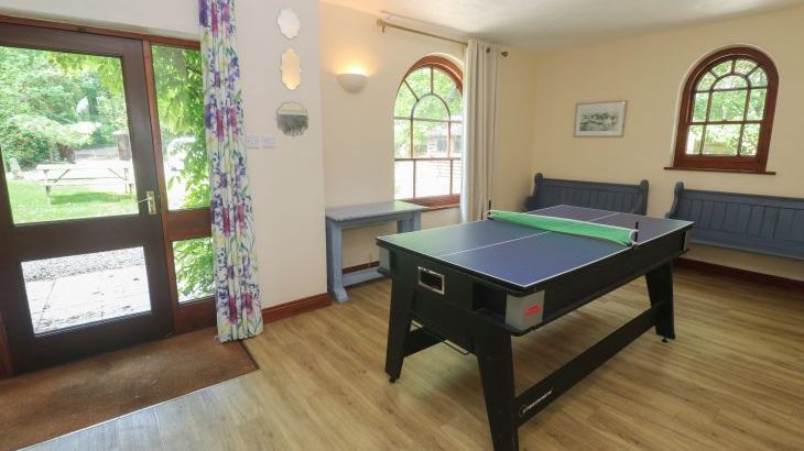 Beggars Roost - Photo 8