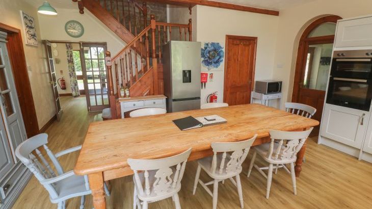 Beggars Roost - Photo 11