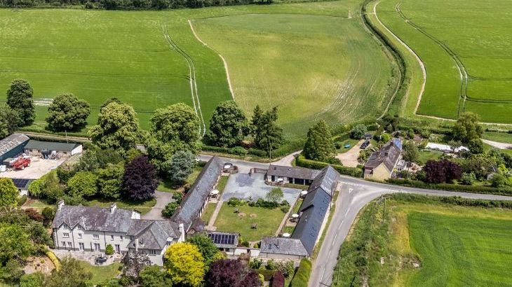 The Old Cart Shed - Photo 2