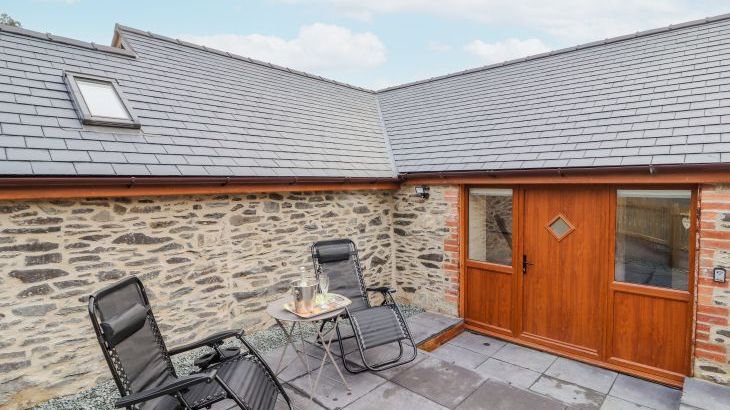 Cut Moch, Plas Moelfre Hall Barns - Photo 15