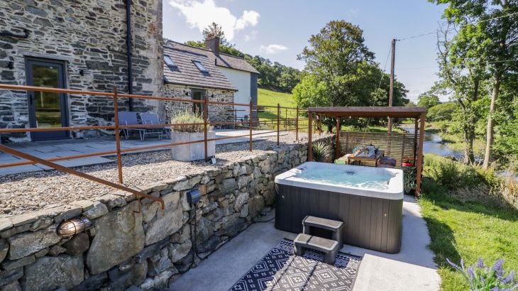 Plas Glan Yr Afon - Photo 59