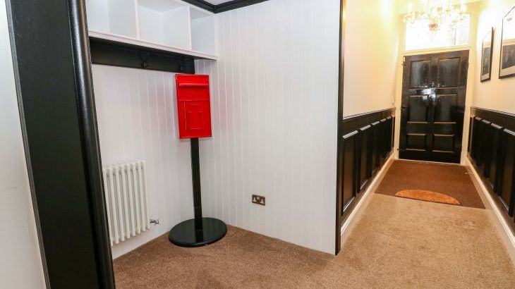 The Miners Hall Retreat - Photo 3