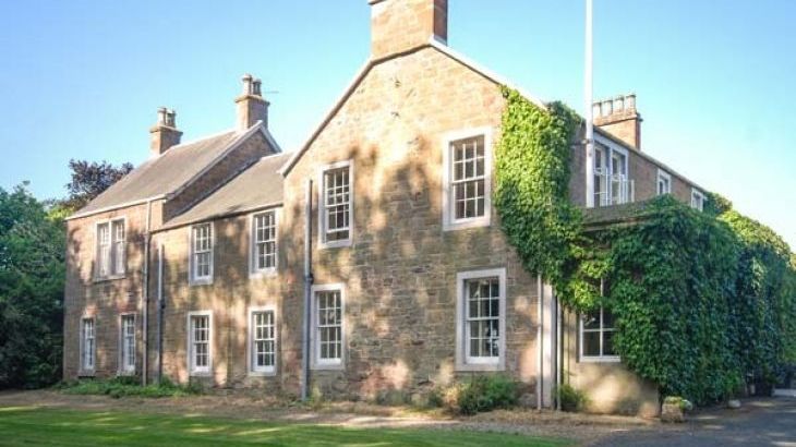 8 Bedroom Rosemount House, Blairgowrie, Perthshire ...