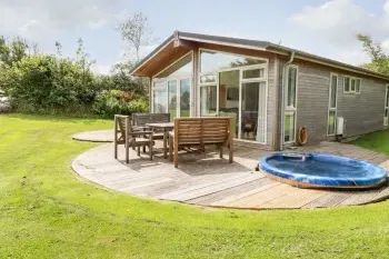 8 Horizon View, Cornwall