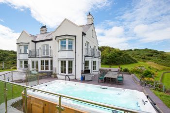 Llanlliana Coastal Retreat, Anglesey